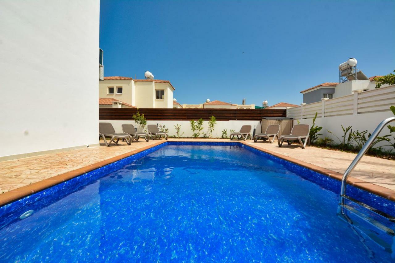 Nissi Palms Villa ไอยานาปา ภายนอก รูปภาพ